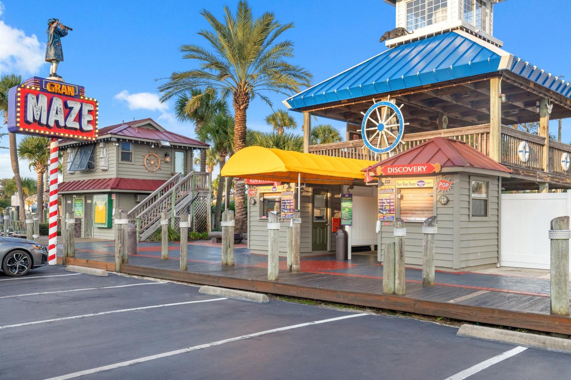 Luxury Gulf Front Property! Directly On The Beach! Sleeps 15! Panama City Beach Exterior foto